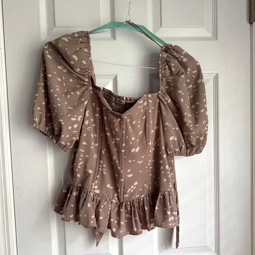 $2/10 🌟milk & honey blouse